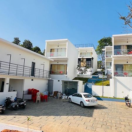Hotel Aura Safari Vaduvanchal Exterior foto