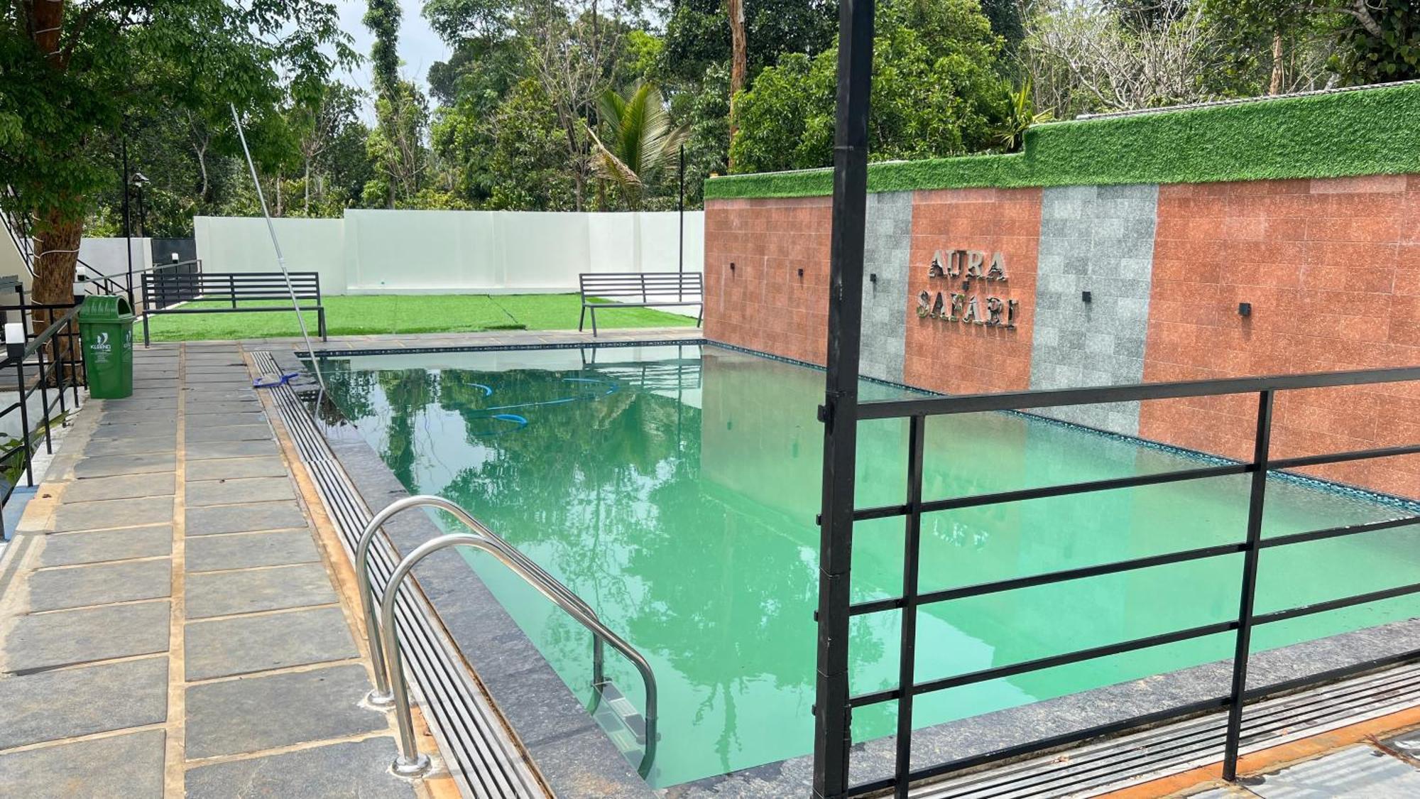Hotel Aura Safari Vaduvanchal Exterior foto